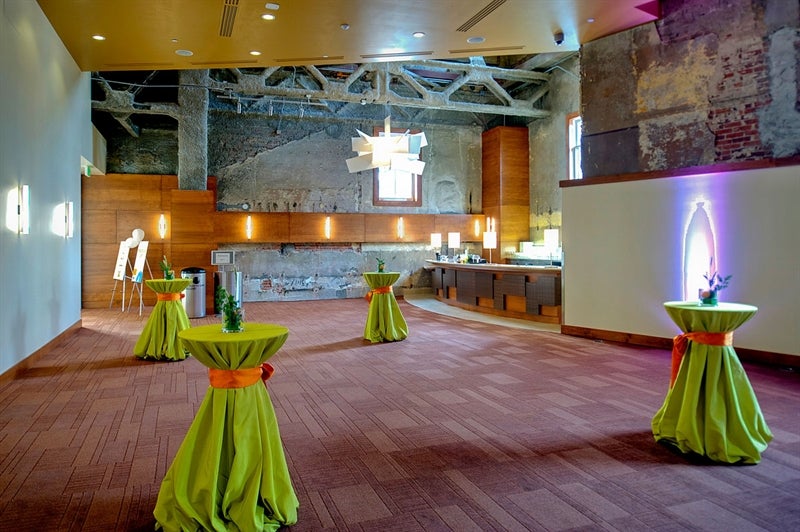 Studio Loft Apartments Denver